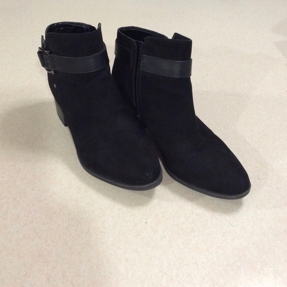 unisa black suede ankle boots